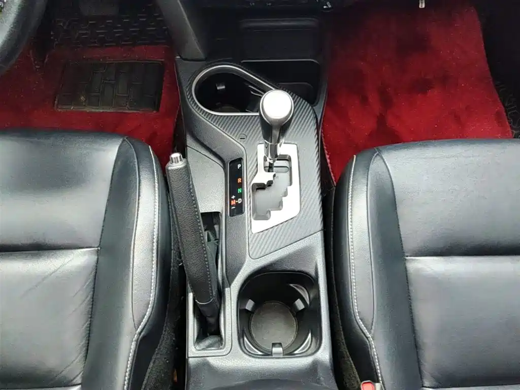 Toyota RAV4 Rongfang 2016 2.0L CVT 2WD Smart (China V) фото 14