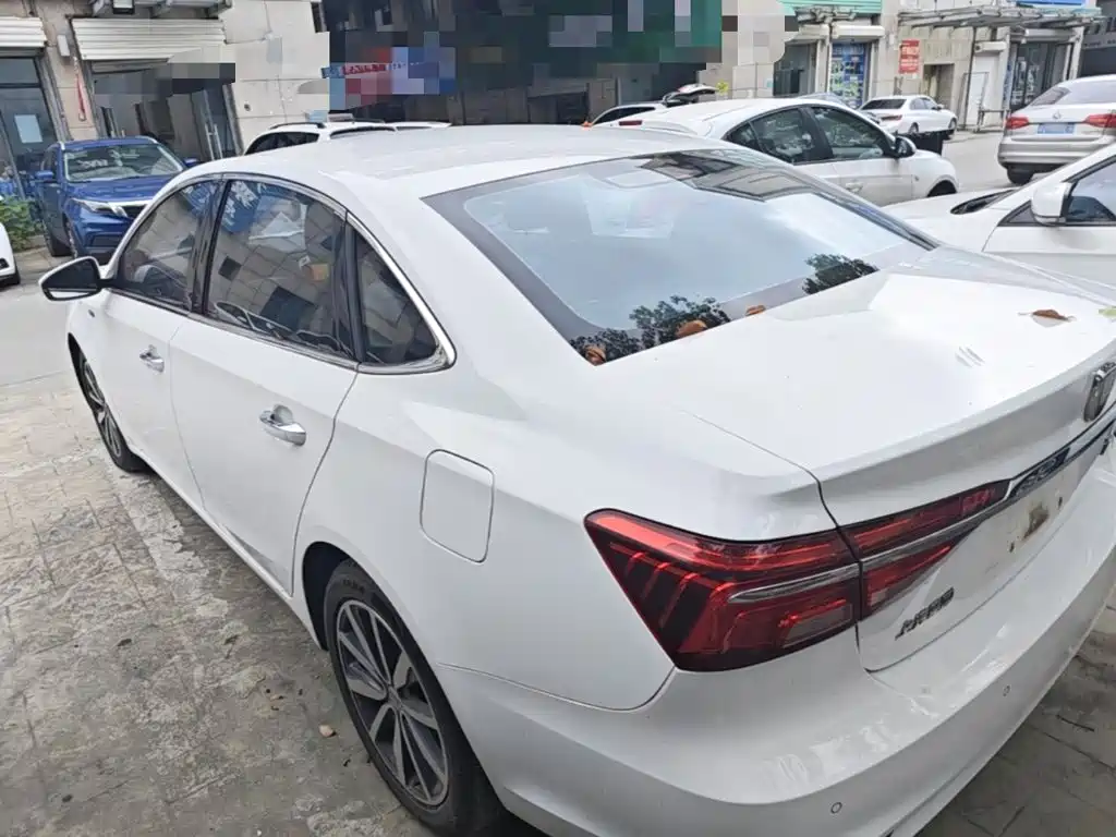 Roewe i6 2019 2018 20T Automatic Flagship Edition