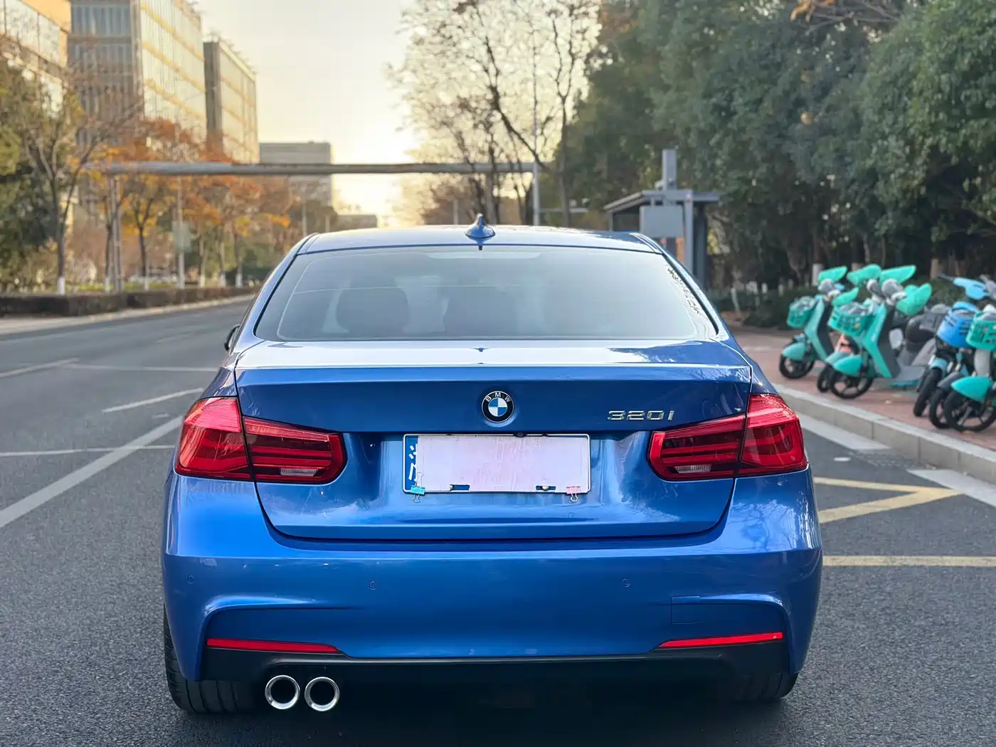 Photo 5 - BMW 3 Series