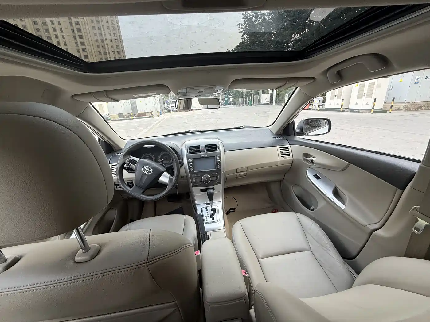 Toyota Corolla 2013 Special Edition 1.6L Auto Ultimate Cool GL фото 10