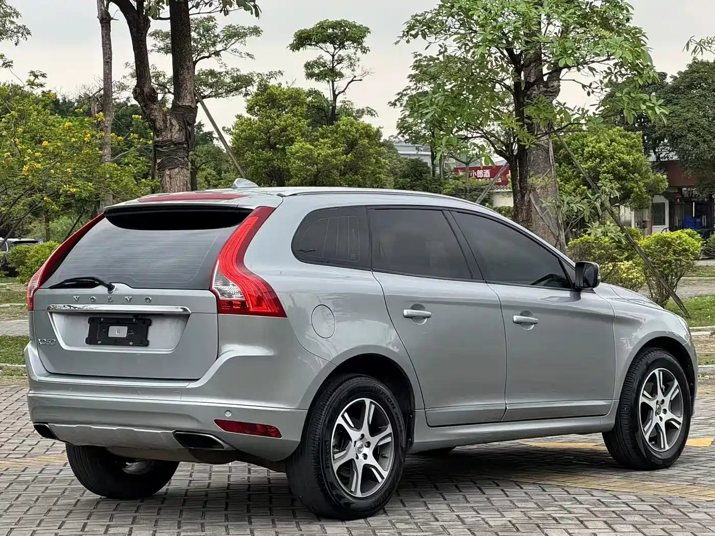 2014 Volvo XC60 (Import)
