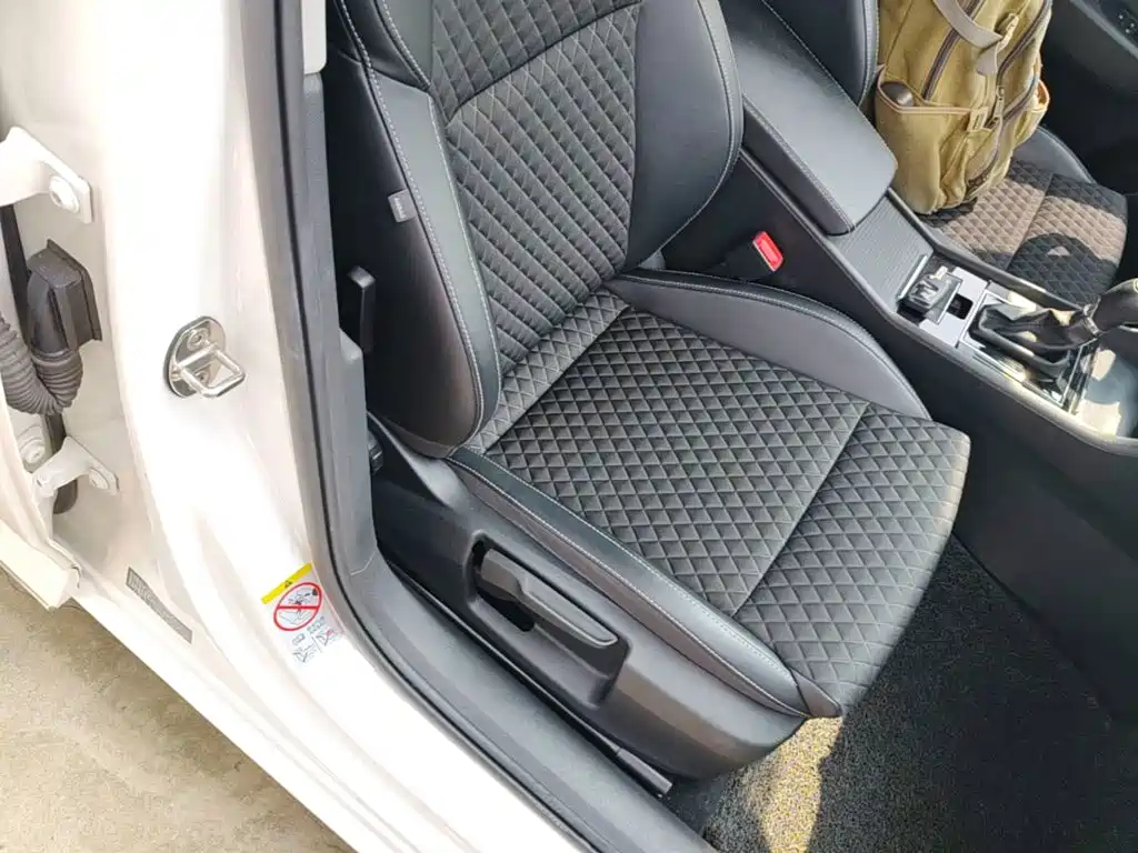 Фото 25 - Škoda Superb
