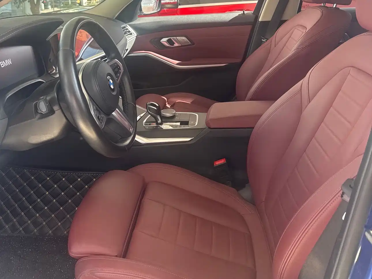 BMW 3 Series 2021 325i M Sport Night Edition фото 18