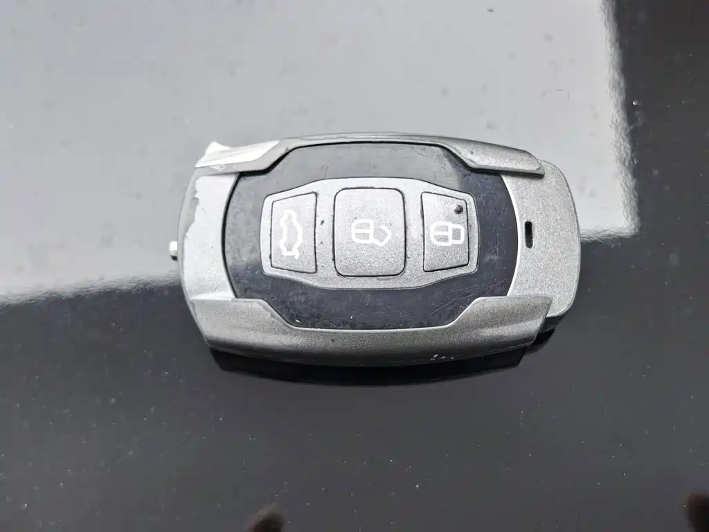 BYD G6 2013 2013 1.5TID Automatic Prestige