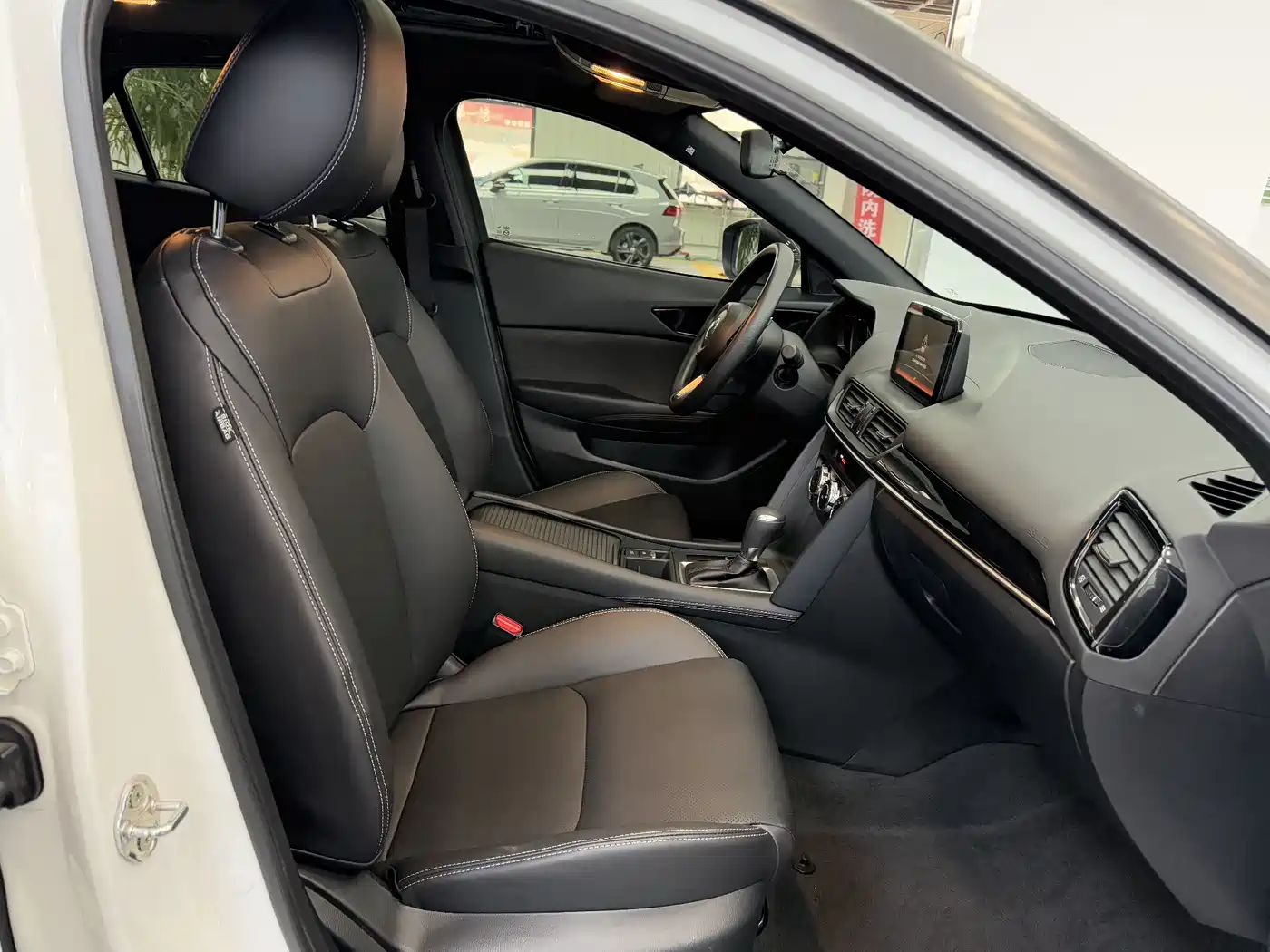 MAZDA CX-4