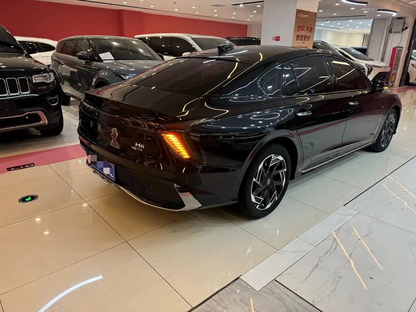 Hongqi H6 2023 2.0T Comfort Edition фото 16