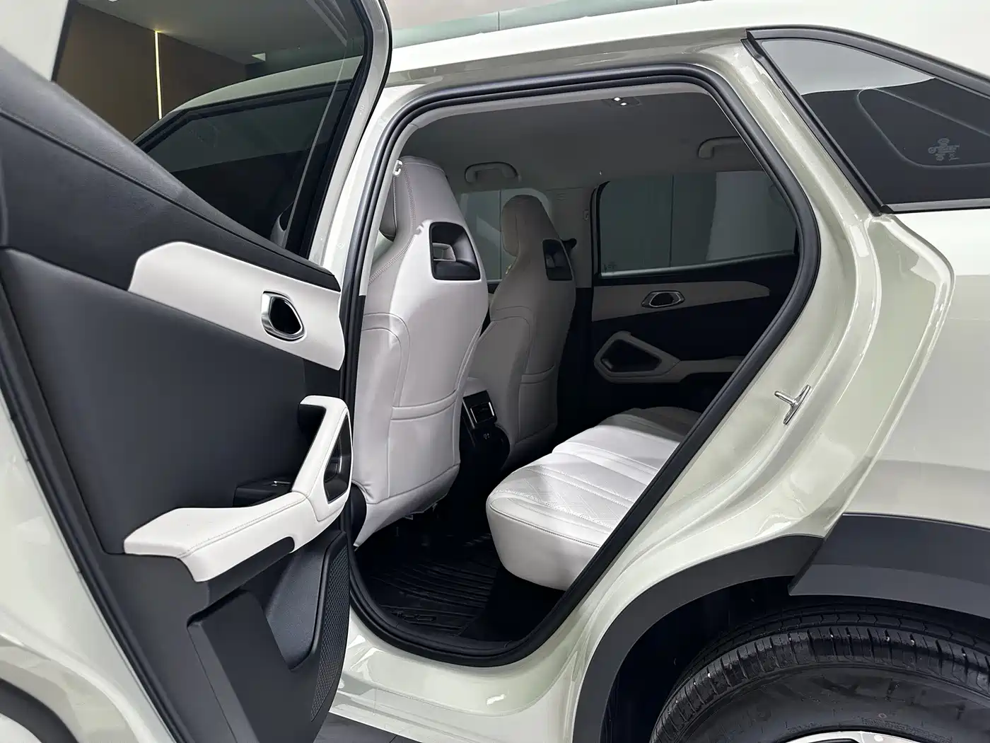 BYD Yuan UP 2025 2025 Smart Drive Edition 401KM Leading Type