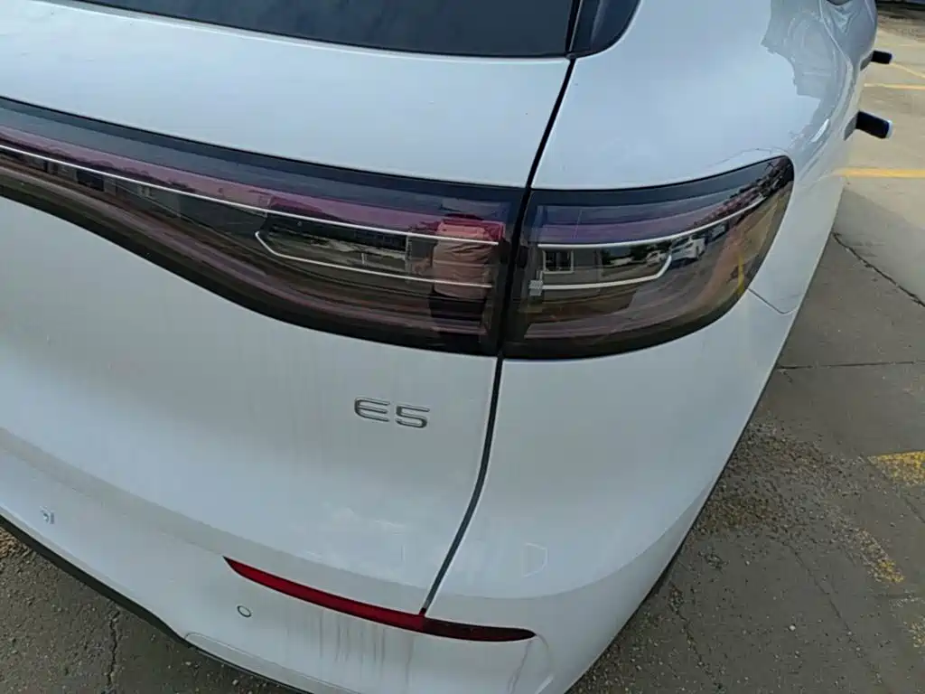 Geely Galaxy Galaxy E5 2026 2026 530km Voyager Edition