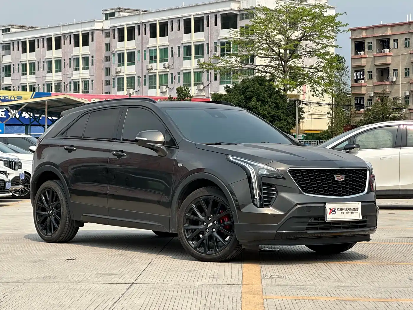 CADILLAC XT4