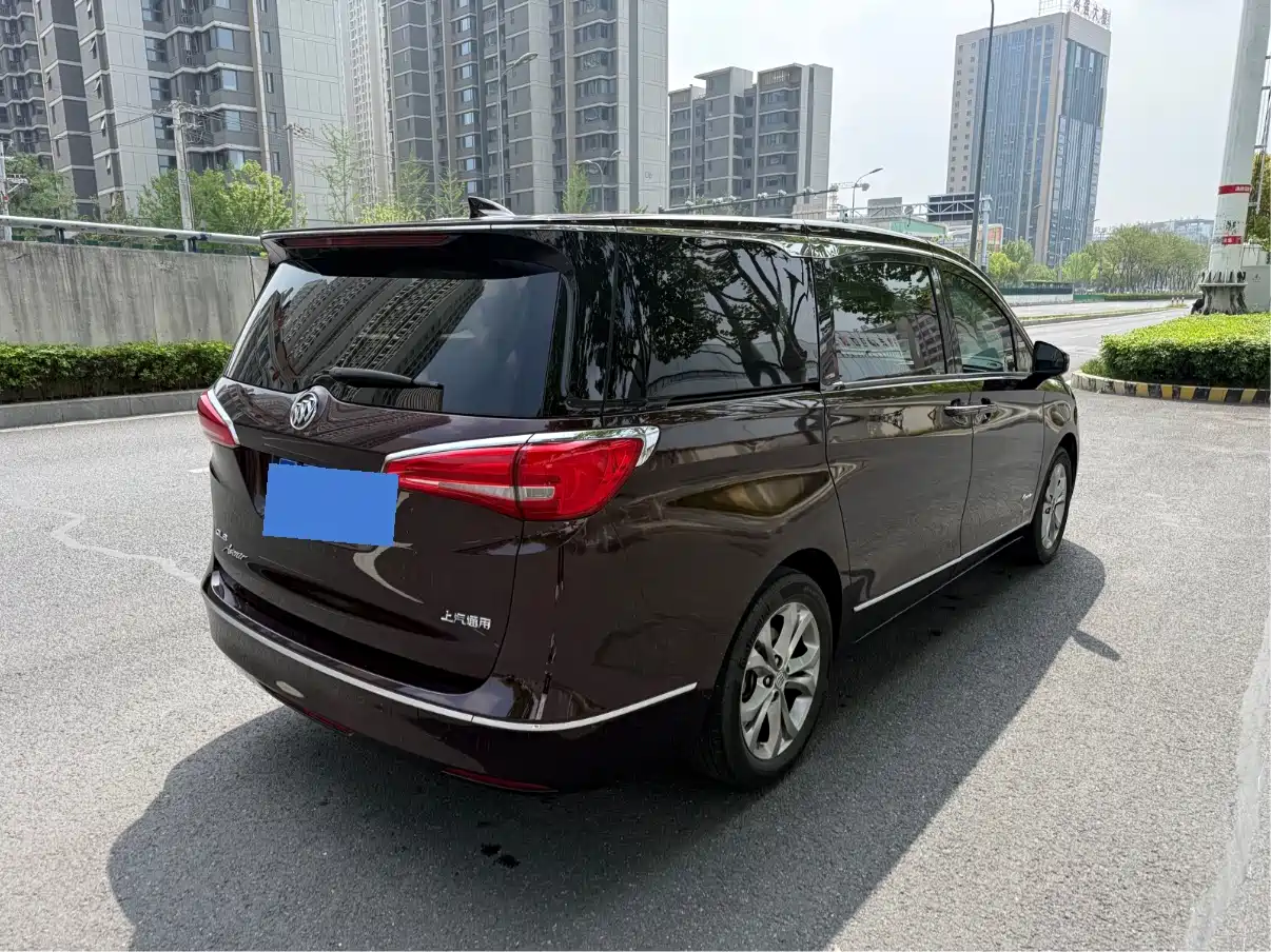 BUICK GL8