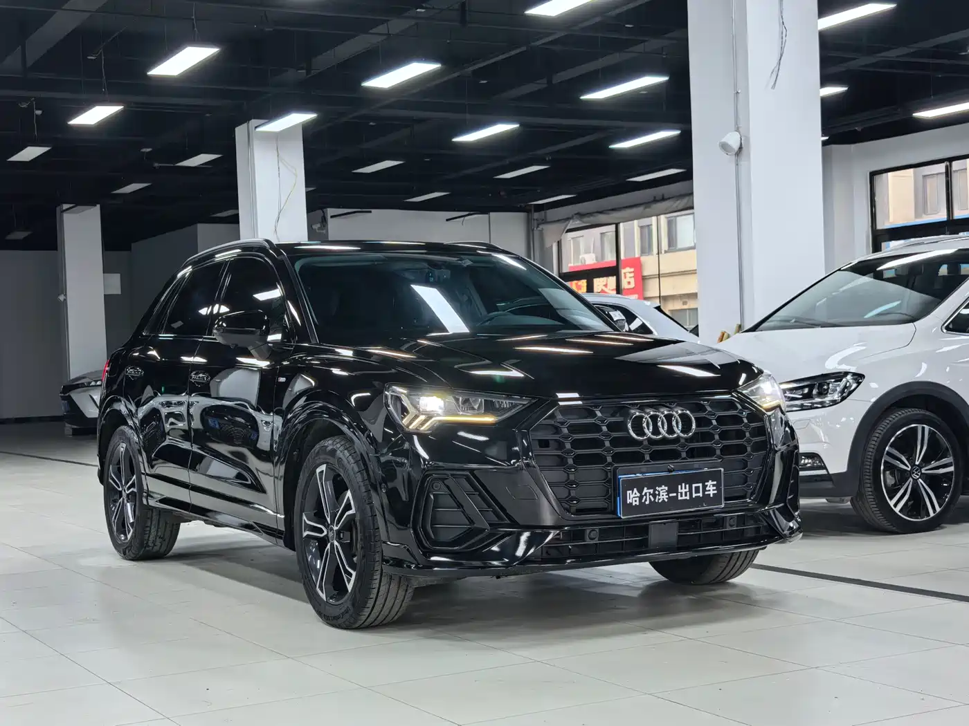 Audi Q3 2021 35 TFSI Fashion Sport фото 3