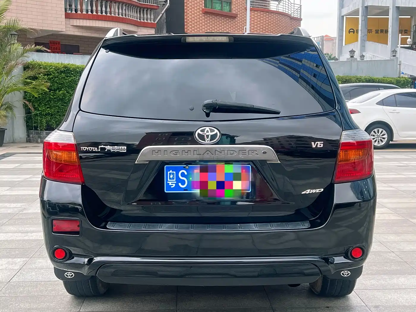 Toyota Highlander 2009 2.7L 2WD 7-seater Luxury Edition фото 5