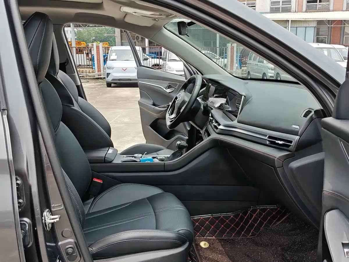 Фото 7 - Changan CS75 PLUS