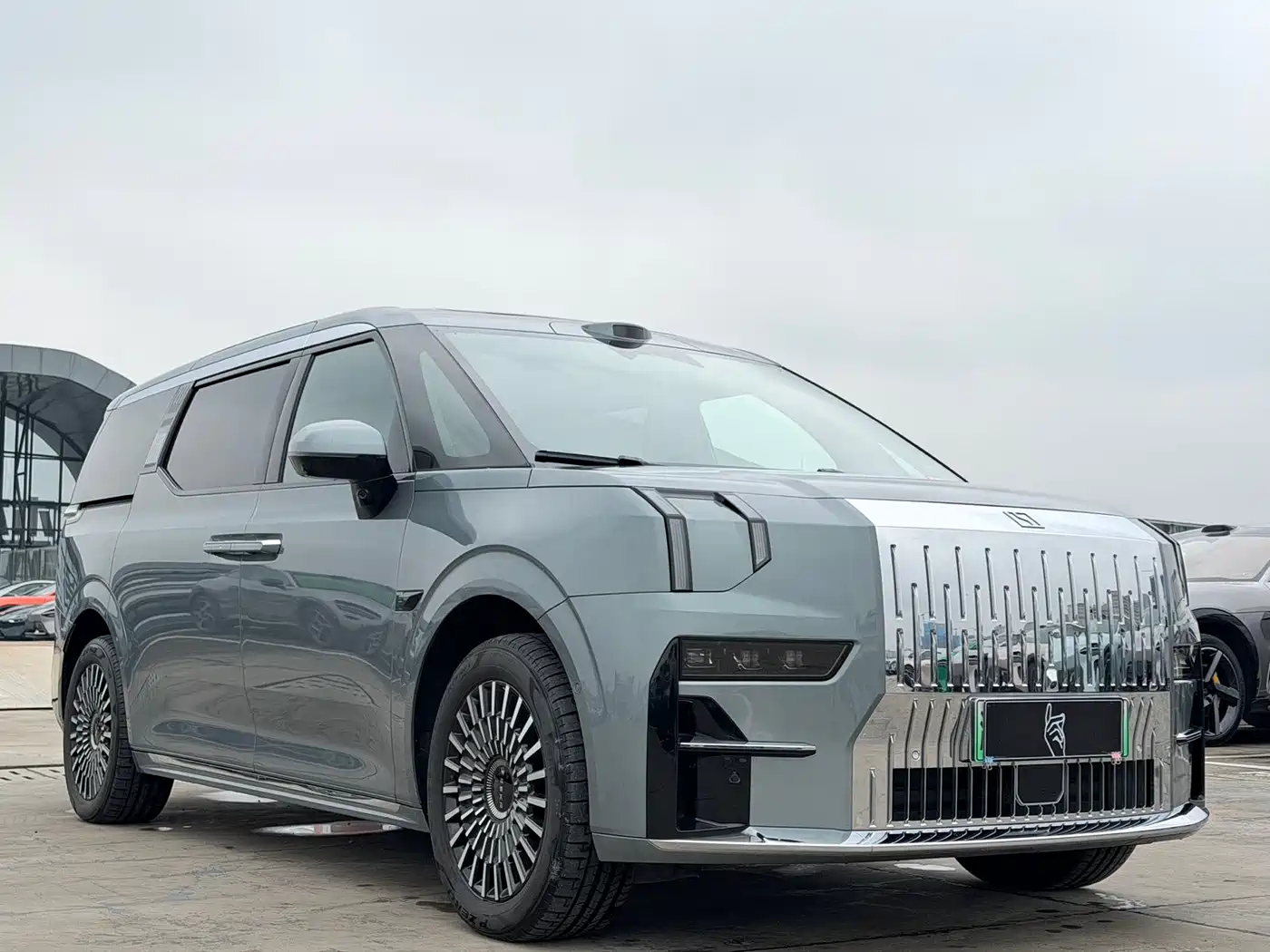 ZEEKR EXTREME KRYPTON 009