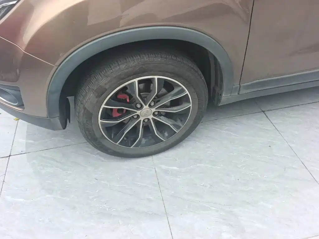 FAW Senya R7 2016 2016 1.6L Manual Premium