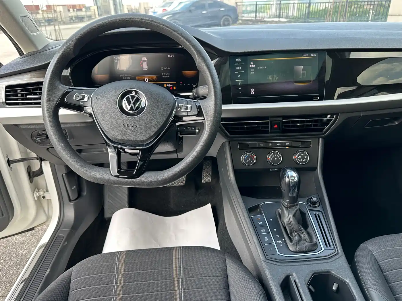 Volkswagen Lavida 2022 280TSI DSG Comfort Edition фото 11