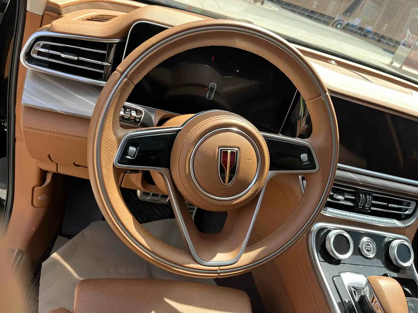 Hongqi H9 2020 2.0T Smart Connection Qi Xiang Edition фото 11