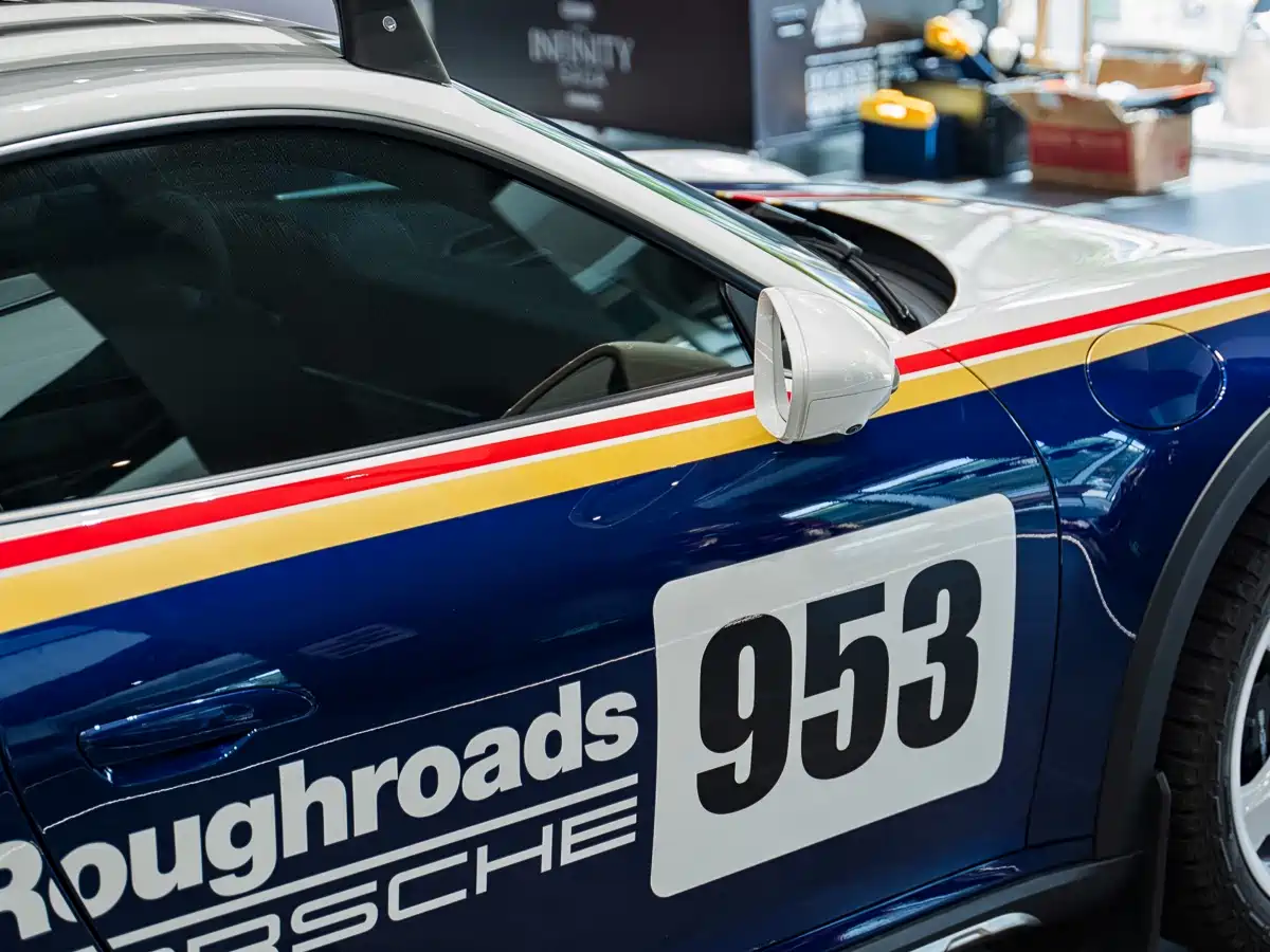 Porsche 911 2023 Dakar 3.0T фото 17