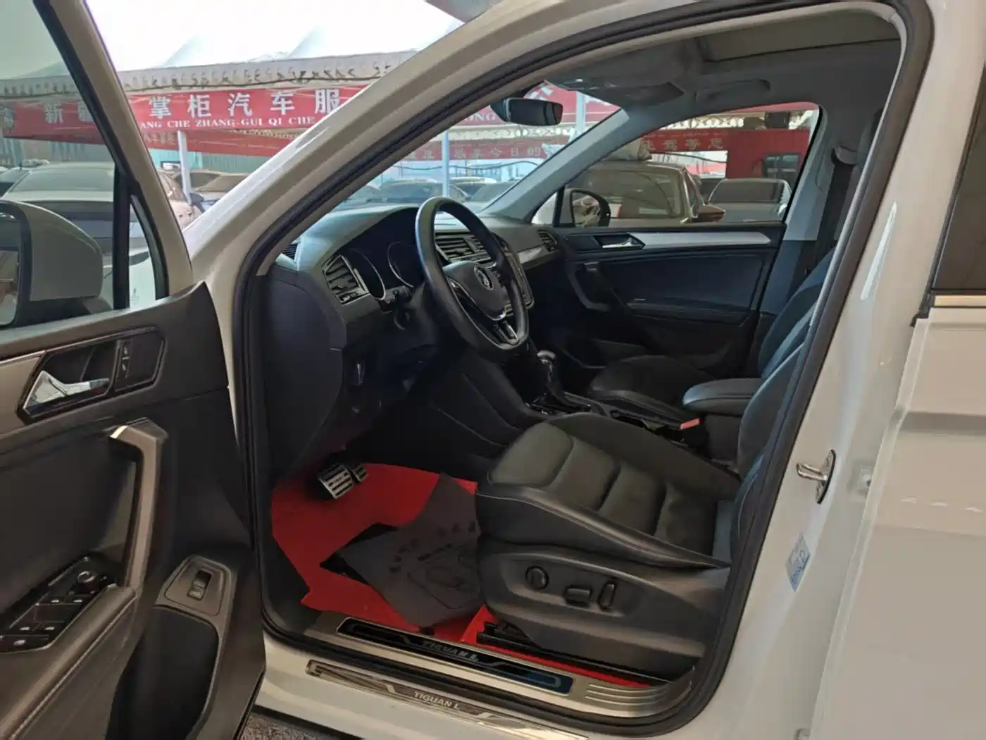 Volkswagen Tiguan L 2019 380TSI Auto AWD Smart Luxury Edition China V фото 4