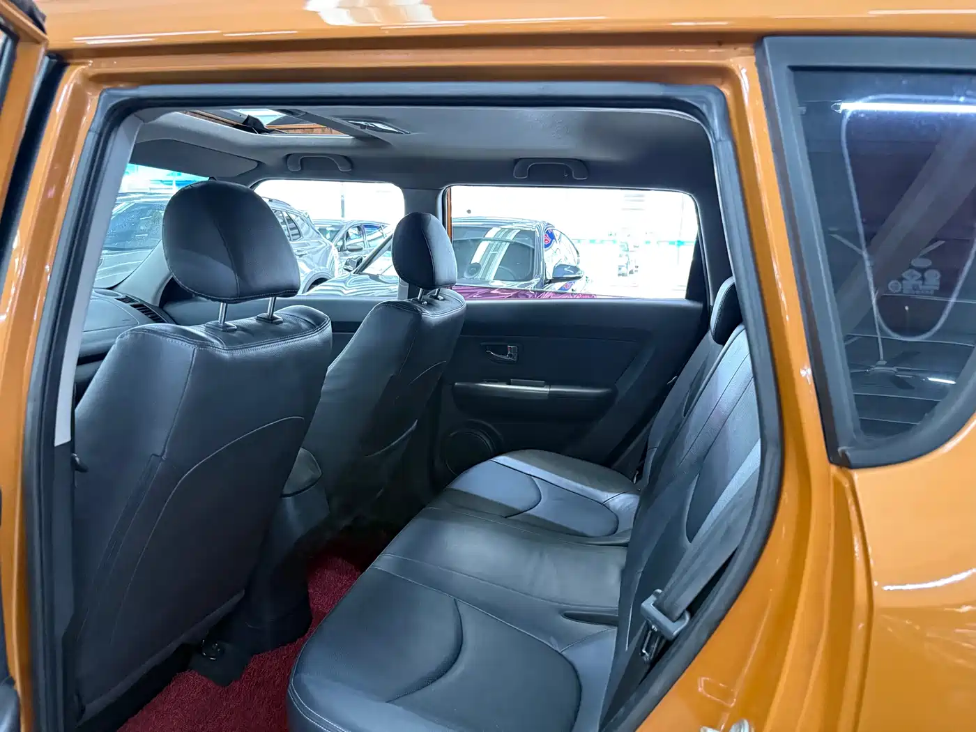 Kia Soul 2010 2010 2.0L AT Premium