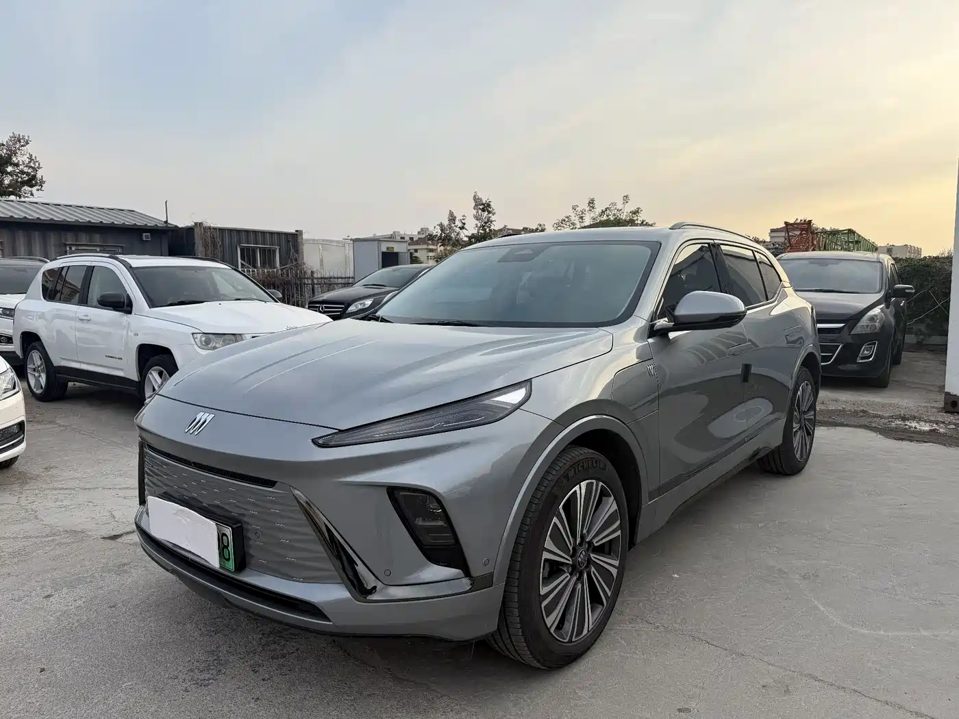Buick E5 2023 Premium Standard Range Edition