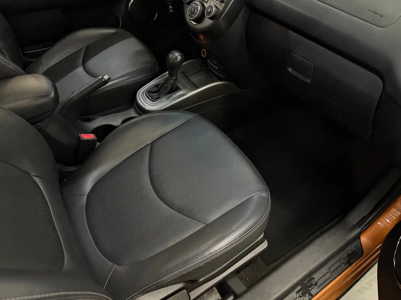 Kia Soul 2010 2010 2.0L AT Premium