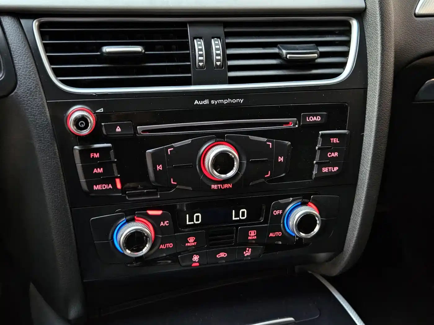 Audi A4L 2016 35 TFSI Collector's Edition Automatic Standard фото 17