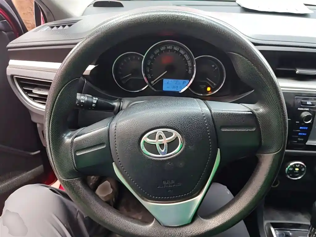 Toyota Levin 2014 1.6G CVT Elite Edition фото 11