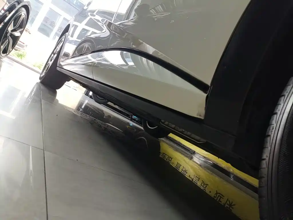 Фото 22 - BYD Dolphin
