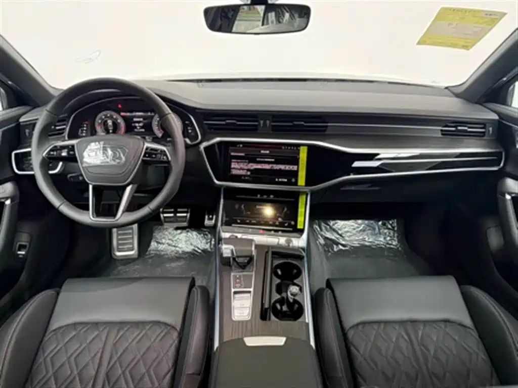 Photo 7 - Audi A6L
