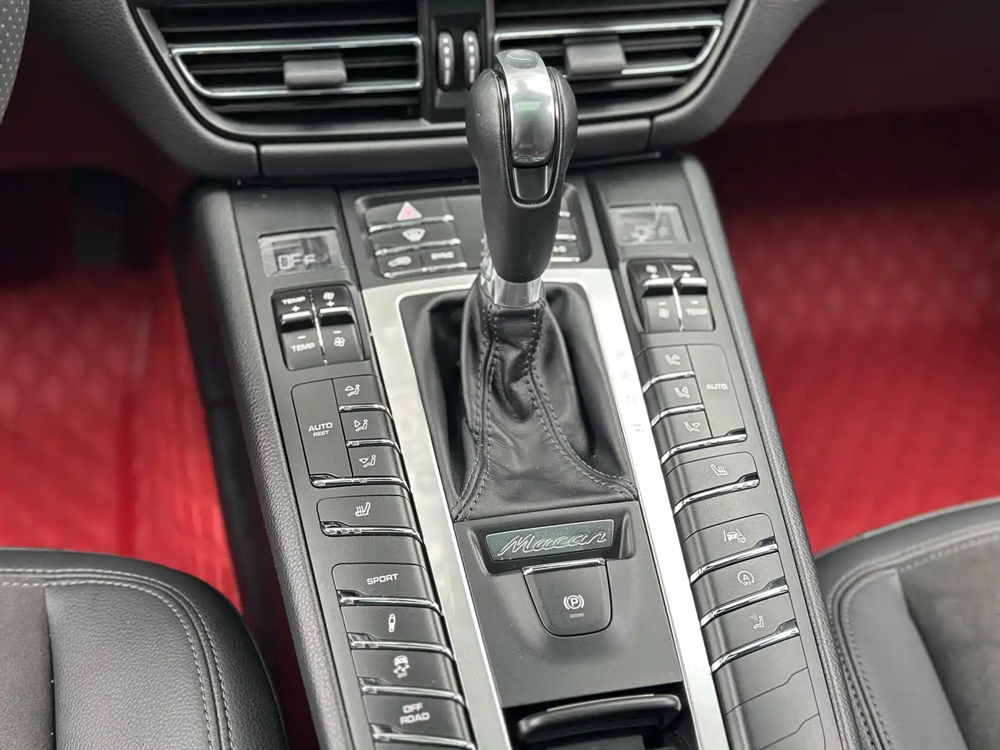 Porsche Macan 2020 Macan 2.0T фото 10