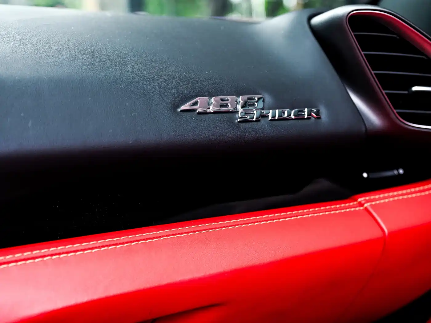 Ferrari 488 2019 2015 488 Spider