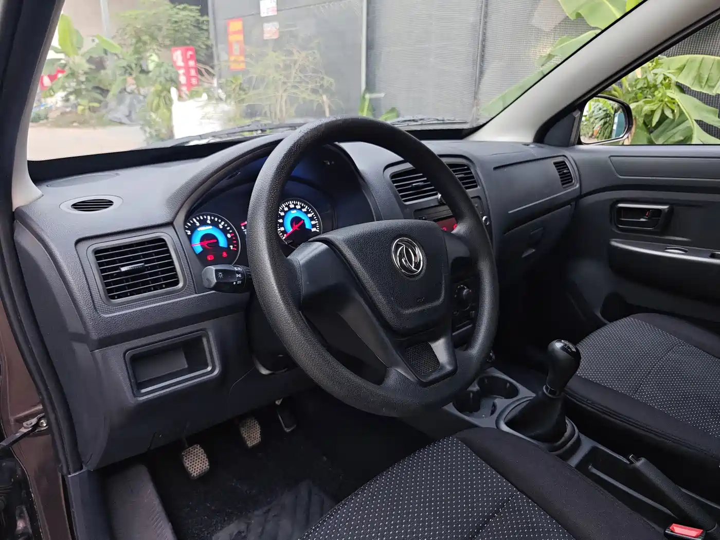 Dongfeng Fengguang Fengguang 330 2017 2017 Model 1.5L Manual Practical Type II DK15