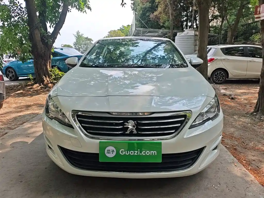 Peugeot 408 2014 1.8L Automatic Leading Edition фото 3