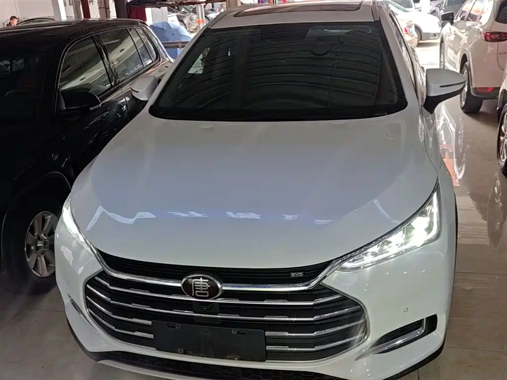 BYD TANG