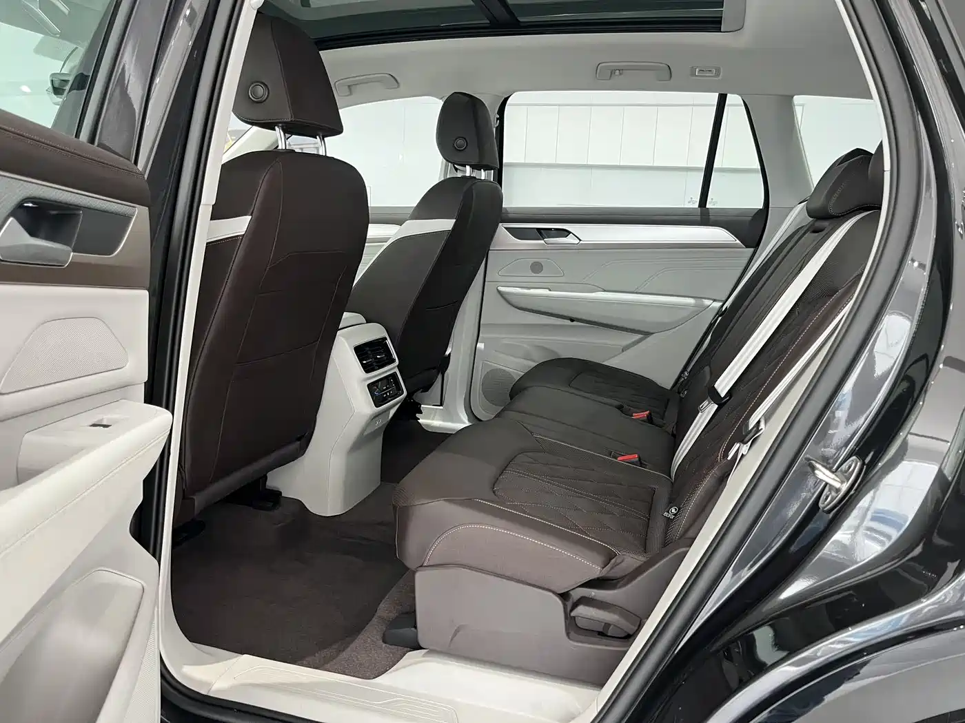 VOLKSWAGEN RANGE PATROL