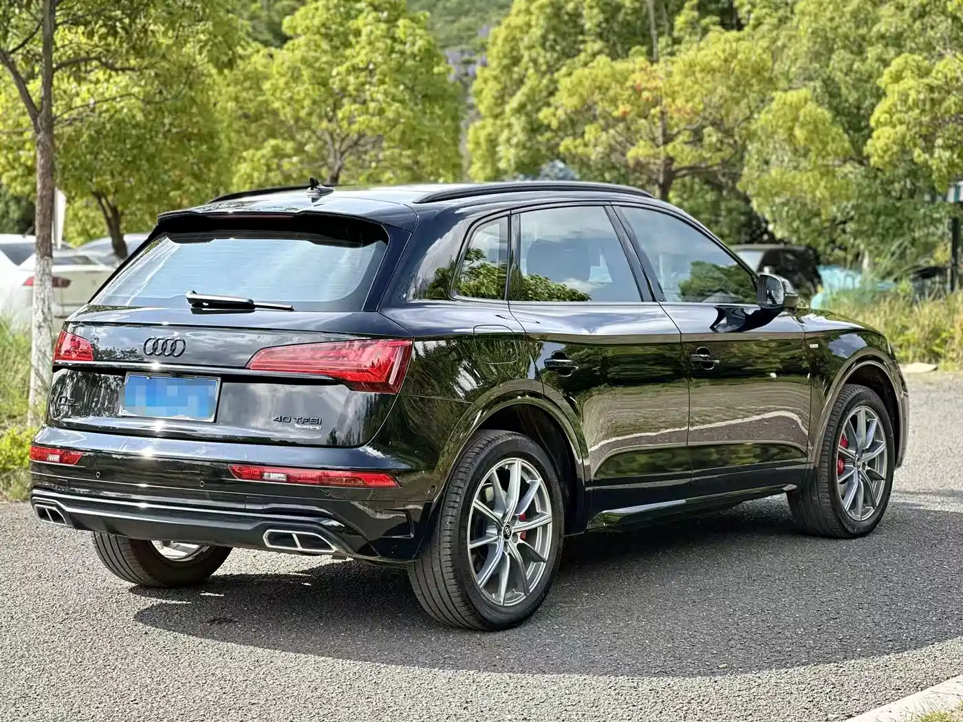 Audi Q5L 2022 40T Luxury Dynamic фото 6