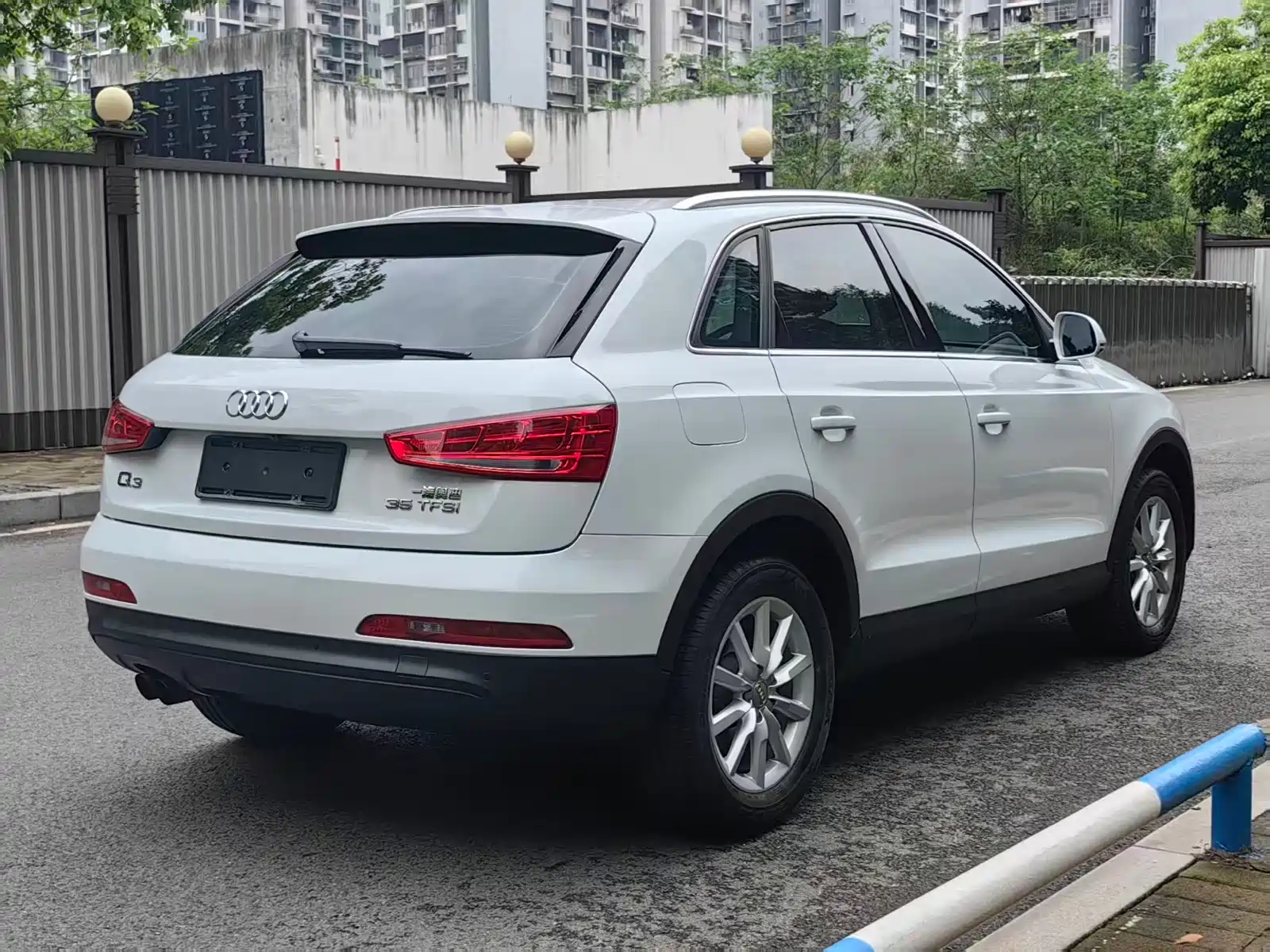 Photo 7 - Audi Q3