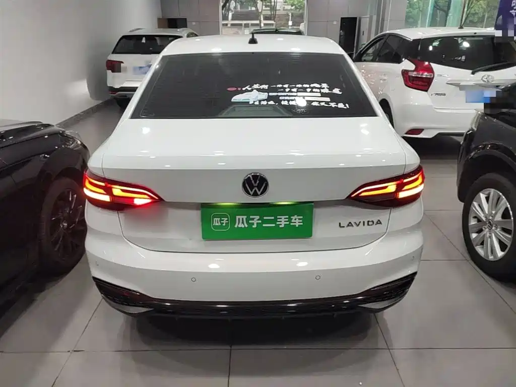 Volkswagen Lavida 2024 Model 1.5L Automatic Starlight 5 Million Edition фото 6