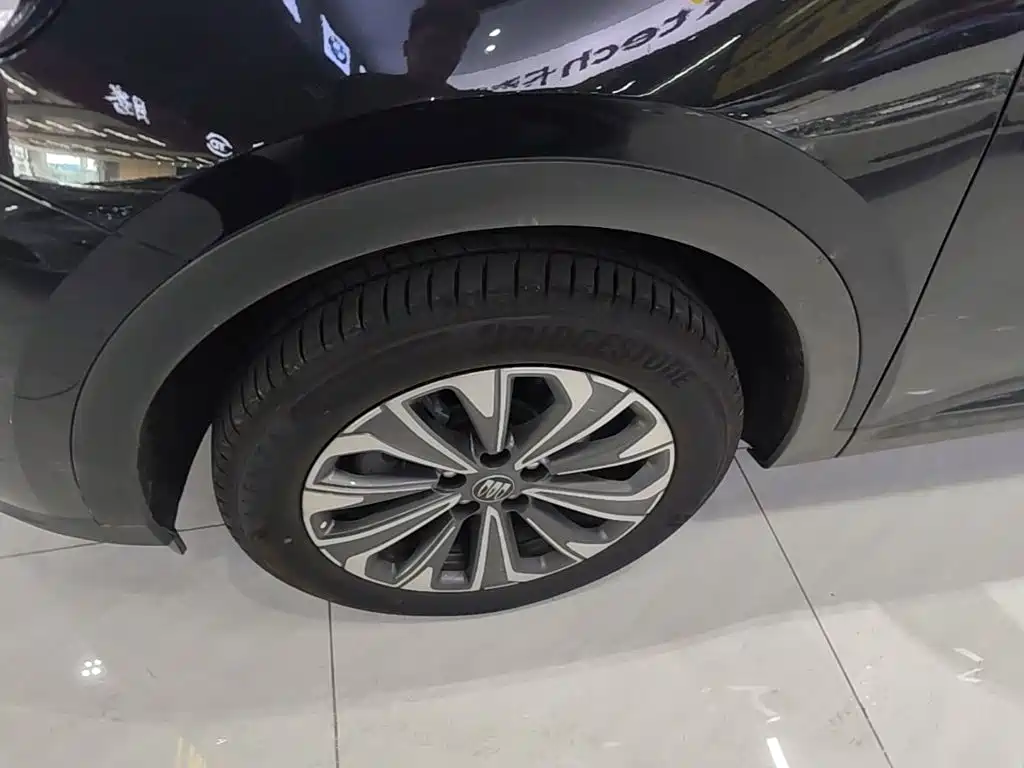 Buick Envision Plus 2026 2026 Envision Plus 28T FWD Base