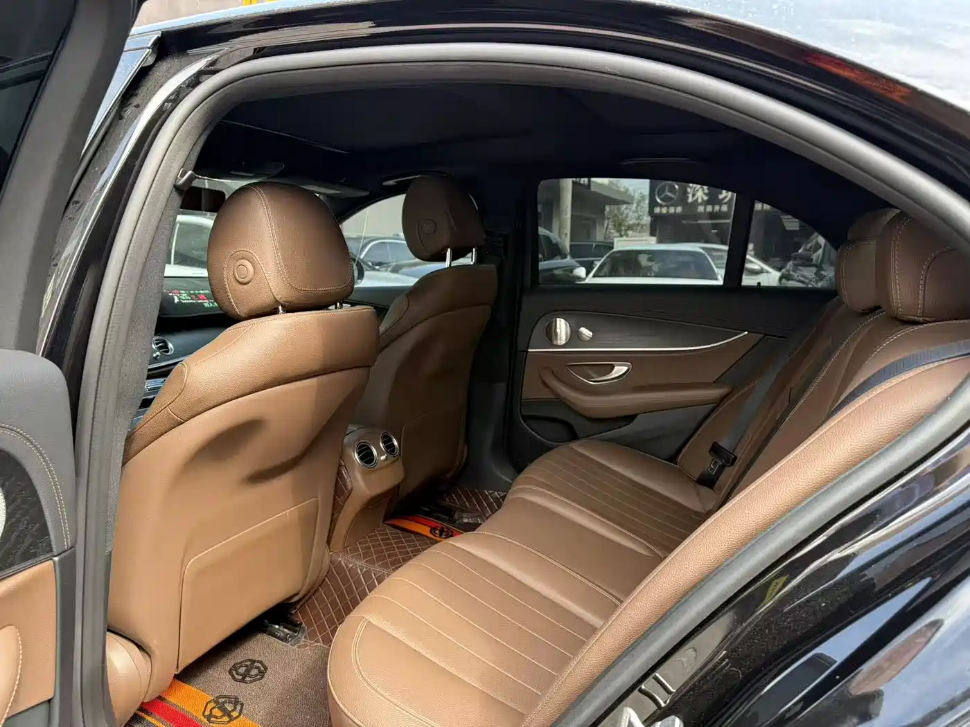 Mercedes-Benz E-Class (Import) 2021 Facelift E 300 Sport Edition фото 7