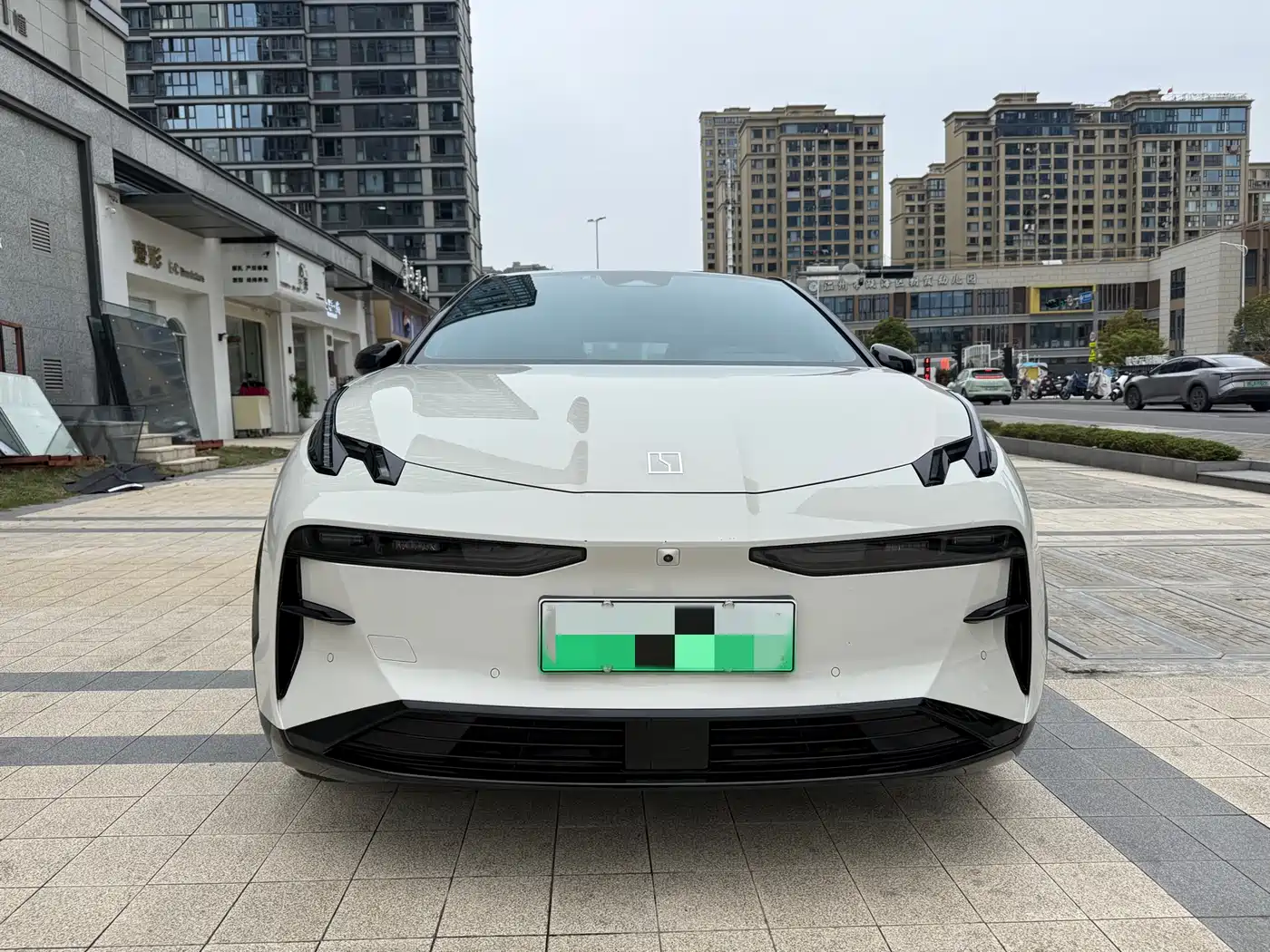 ZEEKR EXTREME KRYPTON X