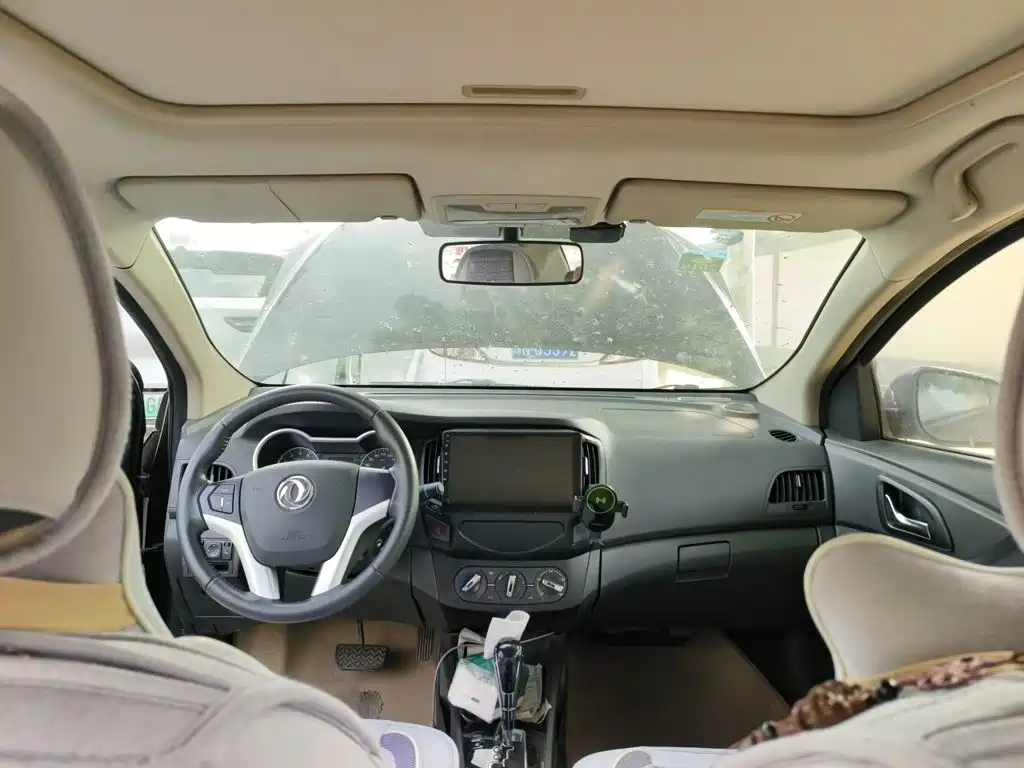 Dongfeng Aeolus A30 2015 2014 1.5L Automatic Smart Style