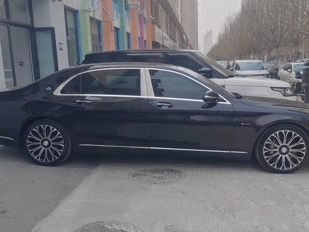 Mercedes-Benz Maybach S-Class 2020 S 450 4MATIC Collector's Edition фото 3