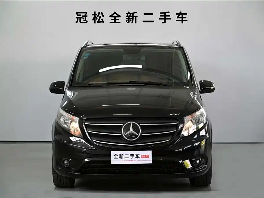 Mercedes-Benz Vito 2021 2.0T Elite 7-Seater фото 2