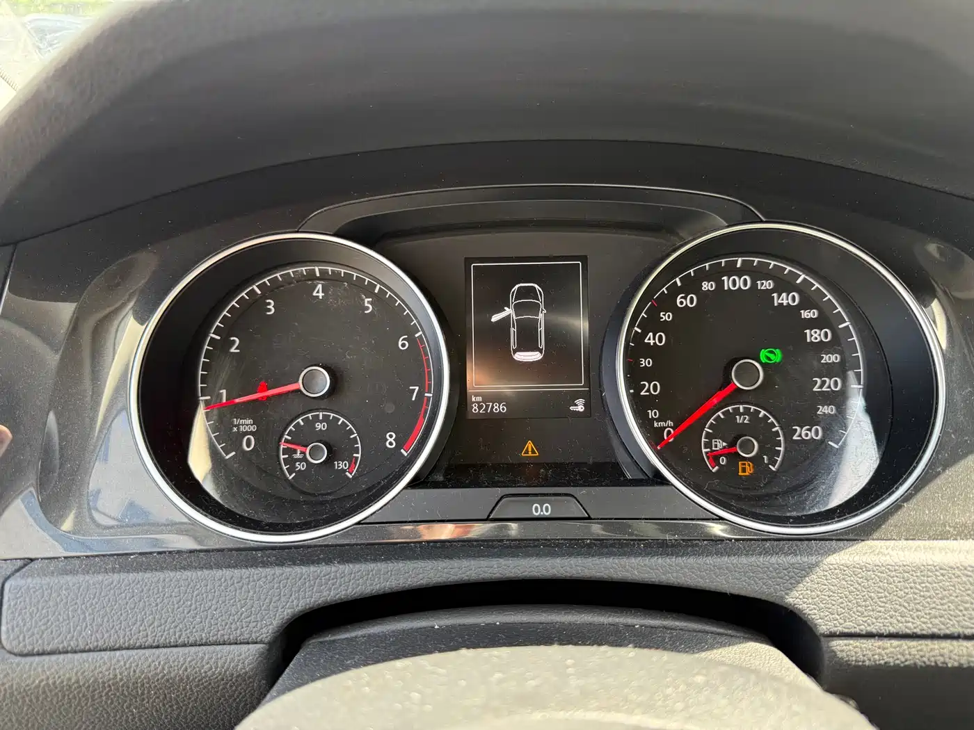 Volkswagen Golf 2020 Beloved Edition 200TSI DSG Comfort фото 7