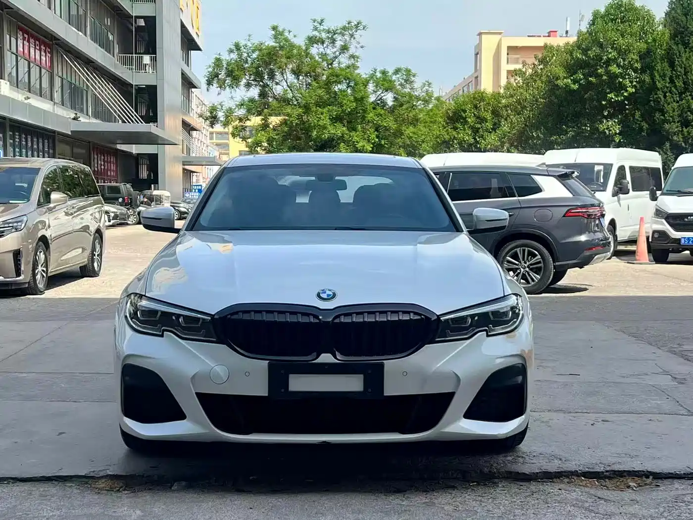 BMW 3 Series 2021 320Li M Sport Package фото 2