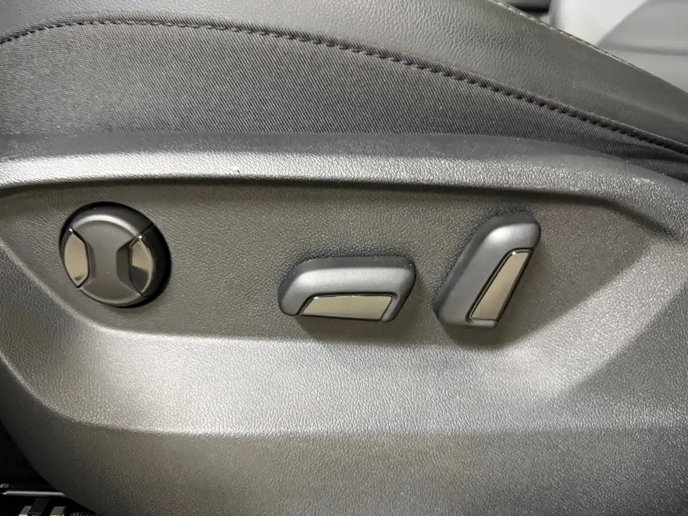 Volkswagen Tharu 2021 Model 280TSI 2WD Luxury Edition фото 16