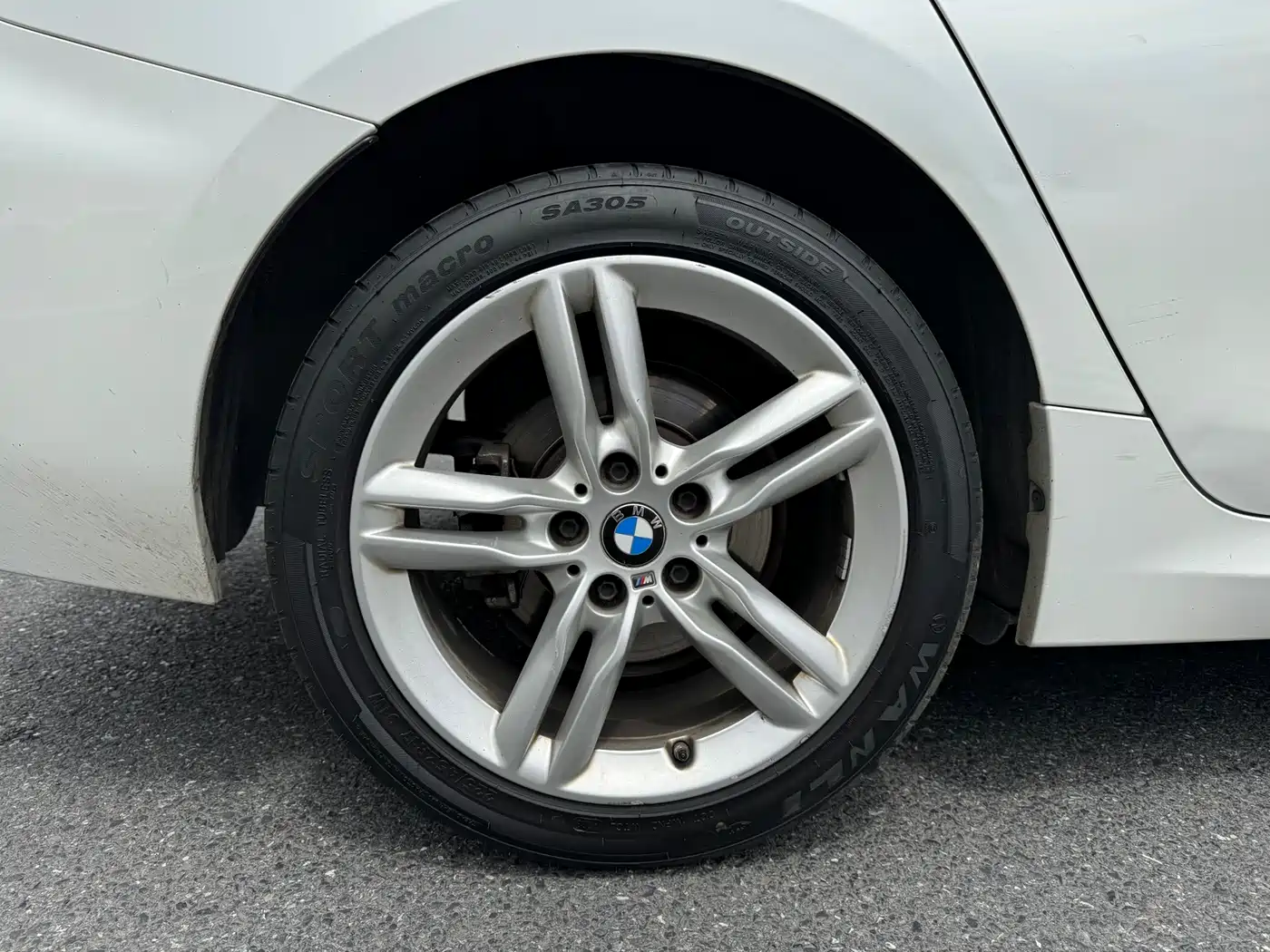 BMW 1 Series 2021 120i M Sport Shadow Edition фото 21