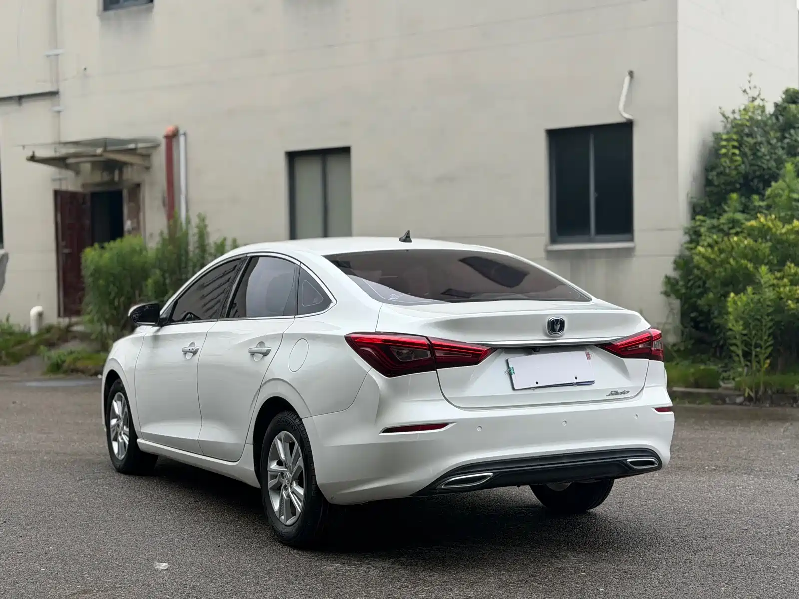 Photo 6 - Changan Eado